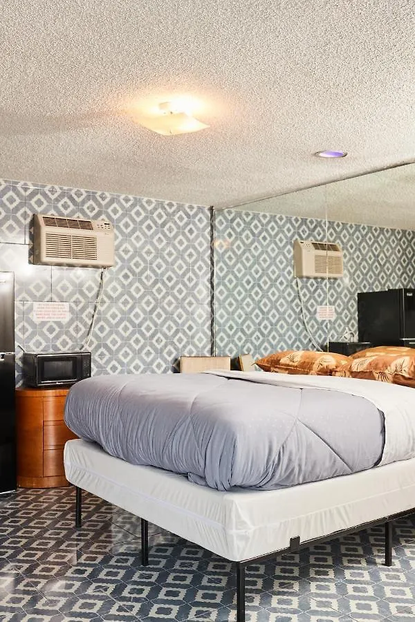 Carole Motel Savannah Hotel
